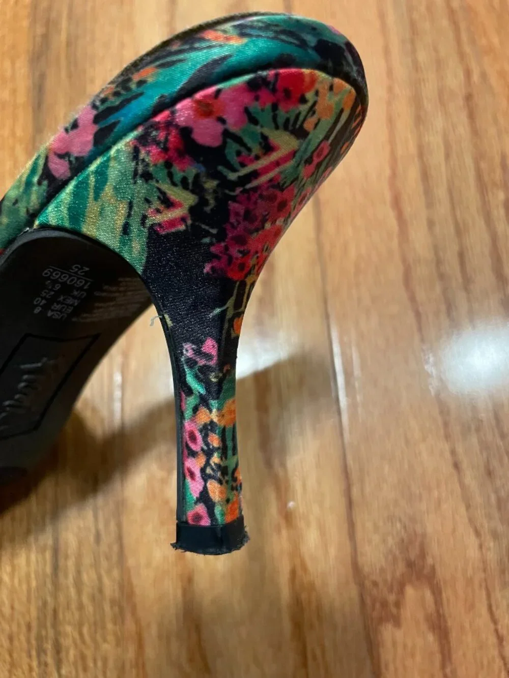 Y2K Fioni Tropical Floral Satin Kitten Heels Knot Peep Toe Slip On Mules Size 8